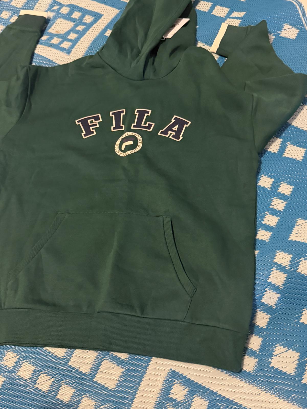 Green Fila Causal